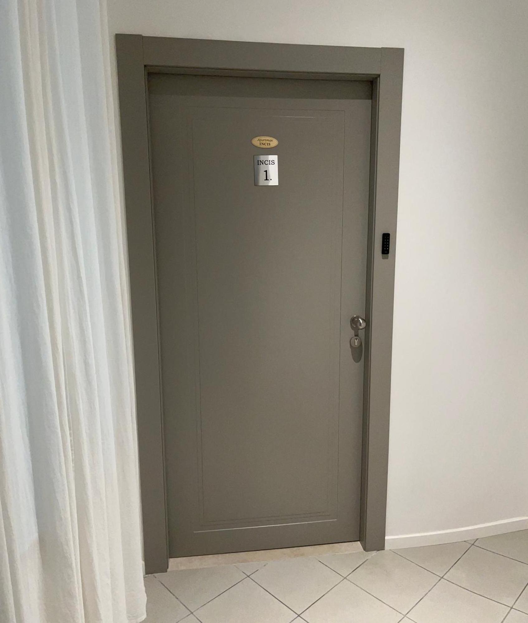 Apartman INCIS Pula Bagian luar foto