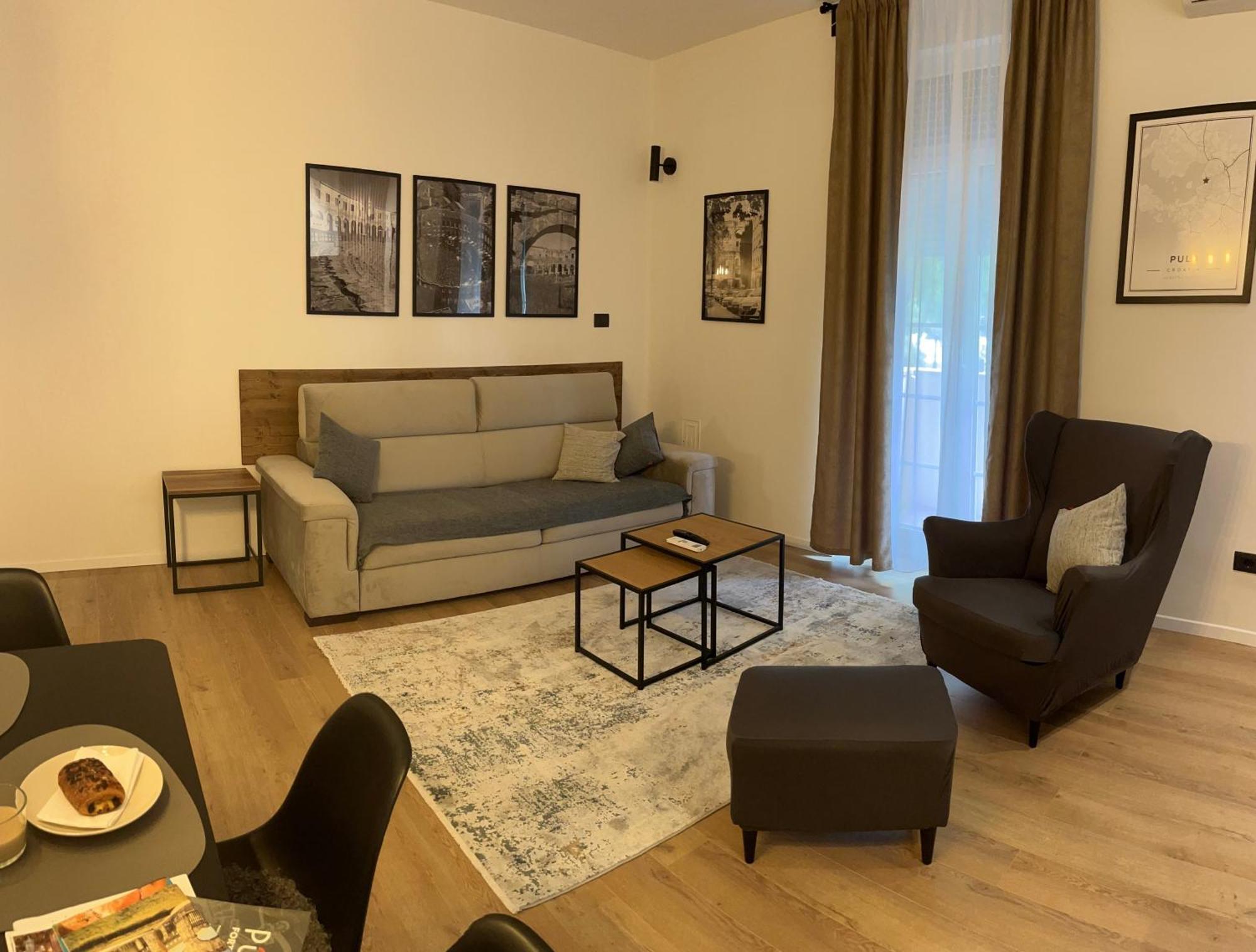Apartman INCIS Pula Bagian luar foto